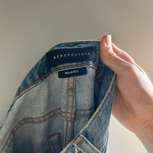 Aeropostale Light Blue Jeans - Picture 3 of 3